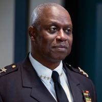 Causa da morte de Andre Braugher, Capitão Holt de "Brooklyn 99", é revelada; ator descobriu doença há poucos meses