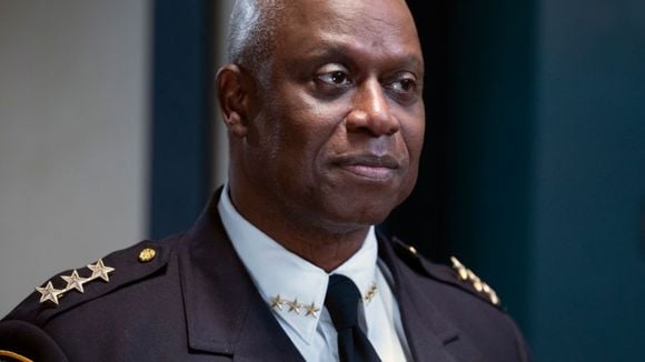 Causa da morte de Andre Braugher, Capitão Holt de "Brooklyn 99", é revelada; ator descobriu doença há poucos meses