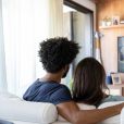 A televião pode ficar tão boa quanto no primeiro dia se você seguir um cuidado super simples