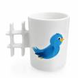   Caneca para os fãs do Twitter, om direito a passarinho azul e hashtag!  