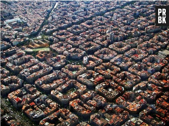 Quantas quadras de Barcelona (Espenha) você consegue andar?