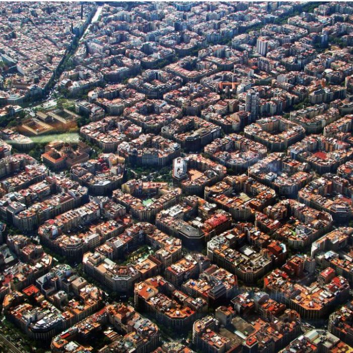  Quantas quadras de Barcelona (Espenha) voc&amp;ecirc; consegue andar? 