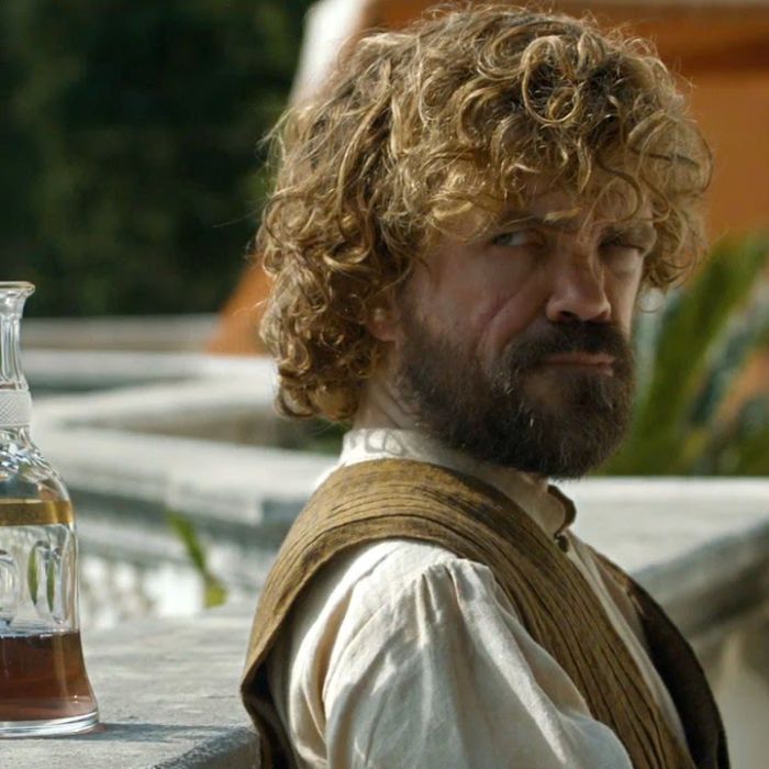  Tyrion (Peter Dinklage) vai conhecer uma Rainha muito importante quando chegar &amp;agrave; Meereen em &quot;Game of Thrones&quot; 