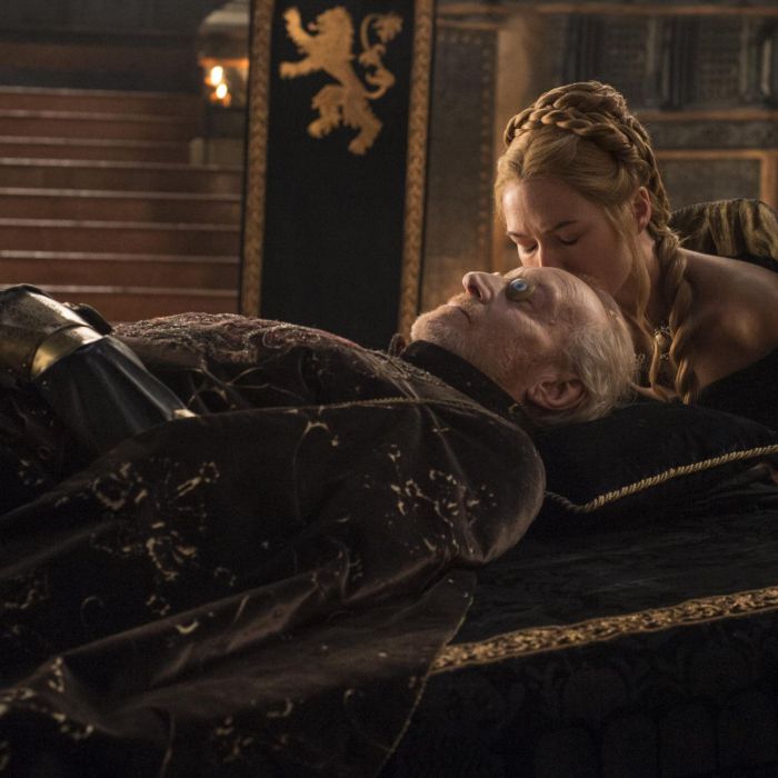 Cersei (Lena Headey) enterrou seu pai em &quot;Game of Thrones&quot; 