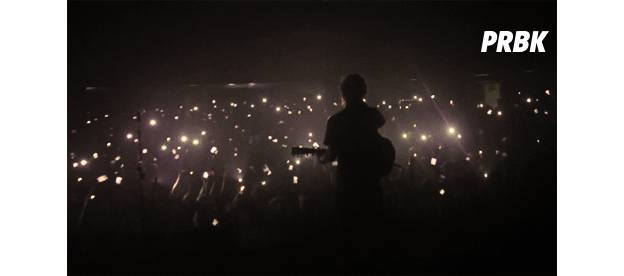 Ed Sheeran aterrissa no Brasil para apresentações de tirar o fôlego