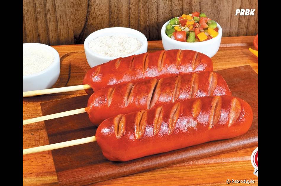 O Salsichao Bem Tradicional Nas Festas Juninas Tambem E Excelente Em Matar A Fome Purebreak