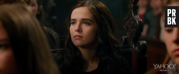 Rose Hathaway (Zoey Deutch) é uma dampira em "O Beijo da Sombra"