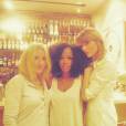  Taylor Swift divide clique com Serayah e Ellie Goulding, duas de suas melhores amigas que fizeram parte de "Bad Blood" 