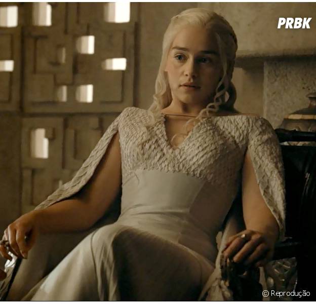 Emilia Clarke, a Daenerys, contou suas opiniões sobre a quinta temporada de "Game of Thrones"