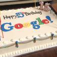Feliz aniversário, Google! Gigante das buscas completa 15 anos com direito à bolo e tudo