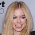  Avril Lavigne diz que pode se recuperar 100% de&nbsp;doen&ccedil;a de Lyme 