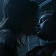 Em "Teen Wolf", Parrish (Ryan Kelley) e Lydia (Holland Roden) quase se beijam em uma visão do policial, que está quase morrendo