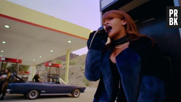 Rihanna liga para o seu devedor no clipe de "Bitch Better Have My Money"