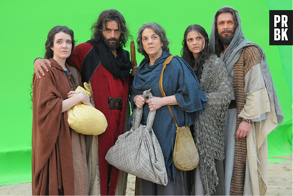 Colunista afirma que Record planeja corte no elenco de "Os Dez Mandamentos" após o fim das gravações da novela