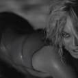 Beyoncé sensualiza em clipe de "Drunk in Love"