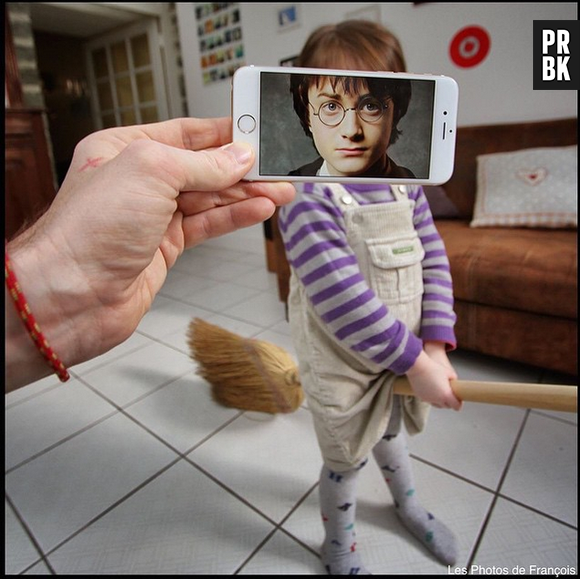 Uma brincadeira super divertida para fazer com as crianças. Quem nunca quis ser o Harry Potter né?