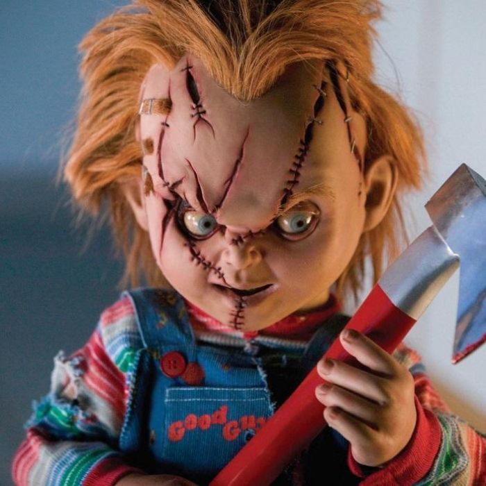  Chucky, de o &quot;Brinquedo Assassino&quot;, pode parecer um personagem bem trash, mas o pequeno foi respons&amp;aacute;vel por 30 assassinatos 