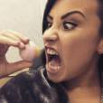  Demi Lovato sempre bem humorada e divertida! 