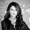 Selena Gomez no tapete vermelho do VMA 2015