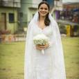 Olha que linda a Mari (Bruna Marquezine) vestida de noiva, em "I Love Paraisópolis"!