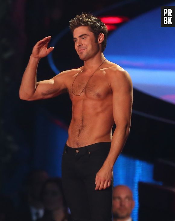 Zac Efron, o protagonista de "High School Musical", cresceu com bastante saúde