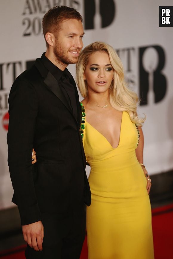 Calvin Harris avisou no Twitter que tinha terminado com Rita Ora antes mesmo de falar com a cantora