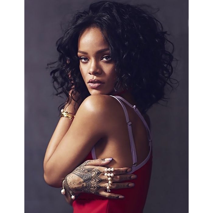 Diretor da Puma garante que Rihanna irá pisar no Brasil no próximo ano