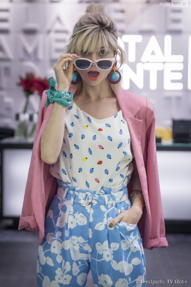 http://static1.purebreak.com.br/articles/2/20/12/2/@/101591-julianne-trevisol-sera-uma-blogueira-diapo-2.jpg