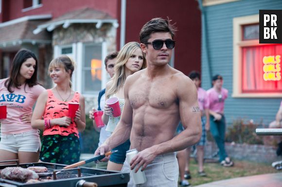 Zac Efron deu o seu primeiro beijo quando estava na quinta série em uma brincadeira de verdade ou consequência