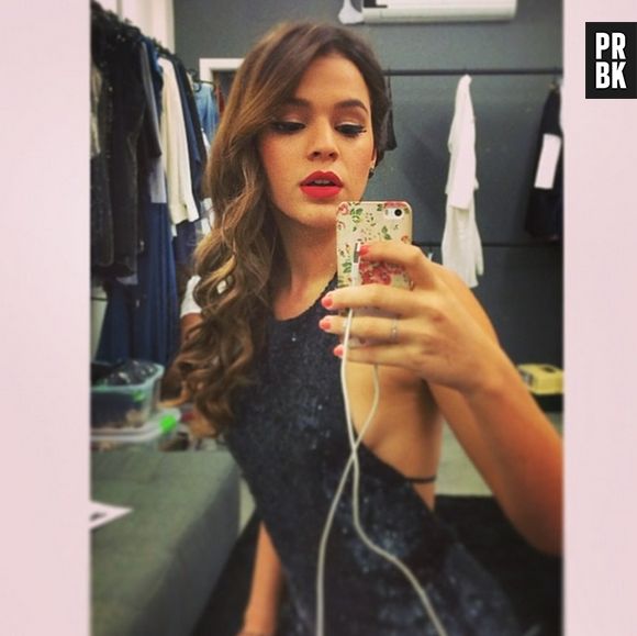 Bruna Marquezine disse que o seu primeiro beijo não foi muito bom, mas era com alguém bastante especial