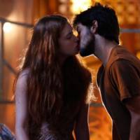 Novela "Totalmente Demais": Eliza (Marina Ruy Barbosa) e Jonatas transam pela primeira vez!