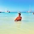Luan Santana curte férias no Caribe