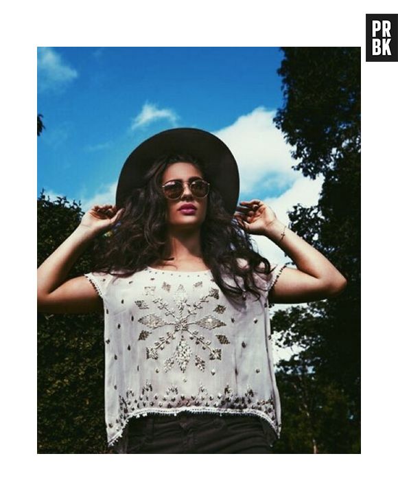 Lívian Aragão também é muito estilosa e adora postar fotos no Instagram