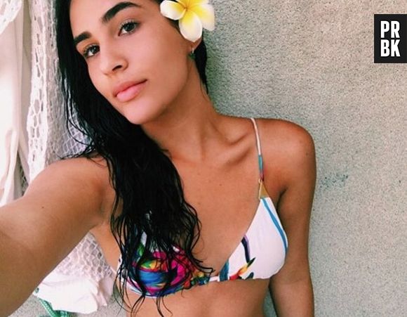 Lívian Aragão, de "Malhação", chama atenção com a sua beleza natural