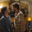 Laerte (Guilherme Leicam) e Virgílio (Nando Rodrigues) brigarão feio na trama de "Em Família"