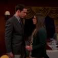 Amy (Mayim Bialik) e Sheldon (Jim Parsons) ficaram sem graça depois do beijo "The Big Bang Theory"