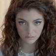 Lorde chegou ao primeiro lugar da Billboard com a música "Royals"