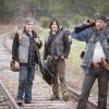 Daryl (Norman Reedus) vive em grupo de bandidos para sobreviver em "The Walking Dead"