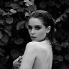 Emilia Clarke, de "Game of Thrones", ficou maravilhosa de topless para a Violet Grey