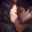  O relacionamento de Scott (Tyler Posey) e Kira (Arden Cho) vai ficar complicado na nova temporada de "Teen Wolf" 