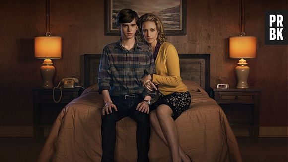 Em "Bates Motel", Freddie Highmore interpreta o personagem Noran Bates e Vera Farmiga a mãe do famoso assassino da ficção.