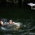  Um drone filma tudo enquanto Davi (Humberto Carr&atilde;o) salva Manu (Chandelly Braz) em "Gera&ccedil;&atilde;o Brasil" 