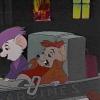 Na animação "Bernardo e Bianca" tem mulher com seios de fora. Mensagem subliminar?