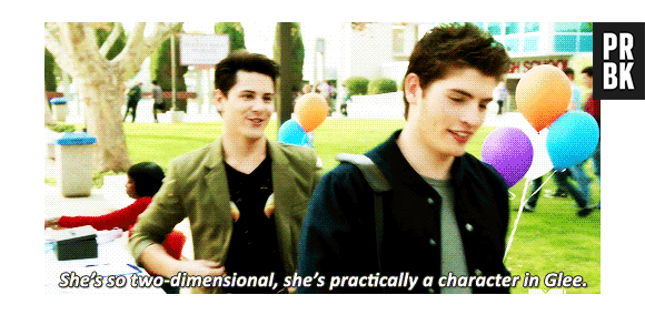 Shane (Michael Willett) é o melhor amigo do Liam (Gregg Sulkin) em "Faking It"!