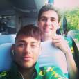  Oscar e Neymar s&atilde;o dois dos jogadores mais novos da sele&ccedil;&atilde;o brasileira 