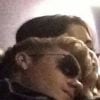 Em foto, Justin Bieber aparece dormindo no ombro de Selena Gomez!