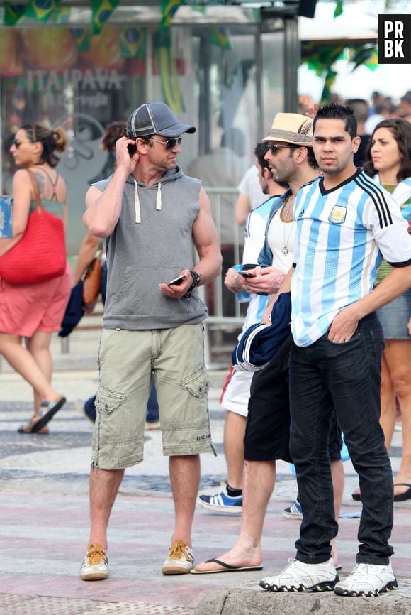 O ator Gerard Butler também veio assistir aos jogos da Copa e ainda foi ao Fifa Fan Fest no Rio