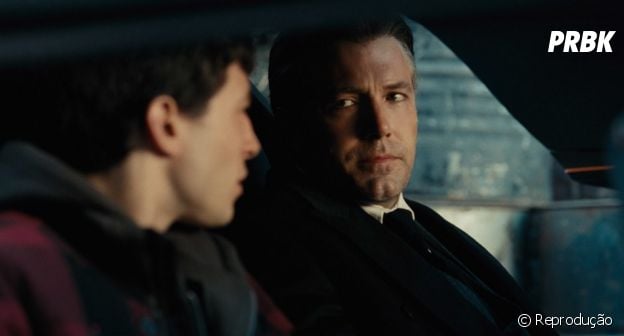 Em "Liga da Justiça", Batman de Ben Affleck está mais bem humorado!