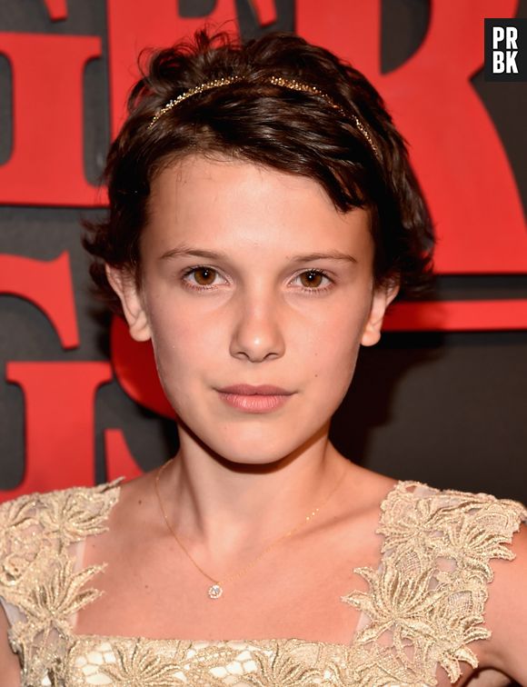 De "Stranger Things", Millie Bobby Brown arranca elogios em eventos