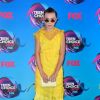 De "Stranger Things", Millie Bobby Brown está sempre chamando atenção